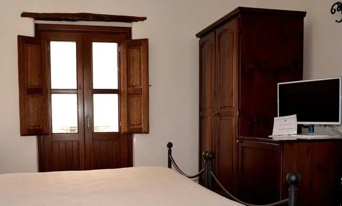 Classic Üç Kişilik Oda, Avlu Manzaralı, Avlu