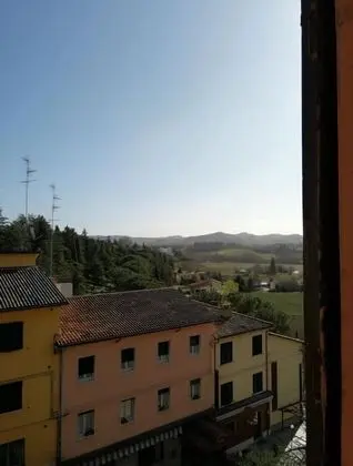 Üç Kişilik Oda
