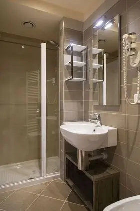 Standard Üç Kişilik Oda, Balkon