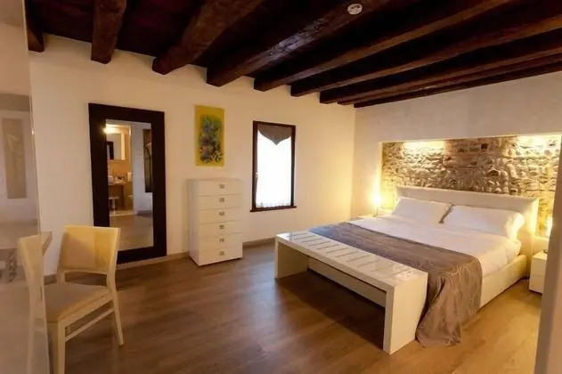 Superior Tek Büyük Yataklı Oda, Sıcak Su Havuzu