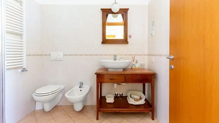 Tek Büyük veya İki Ayrı Yataklı Oda (Tiglio)