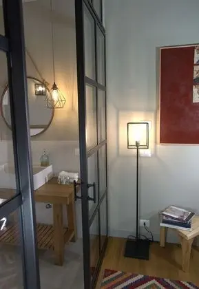 Superior Tek Büyük Yataklı Oda, Havuz Manzaralı