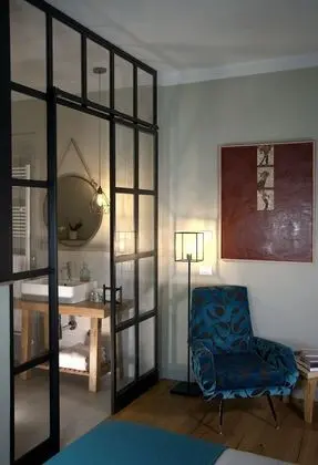 Superior Tek Büyük Yataklı Oda, Havuz Manzaralı