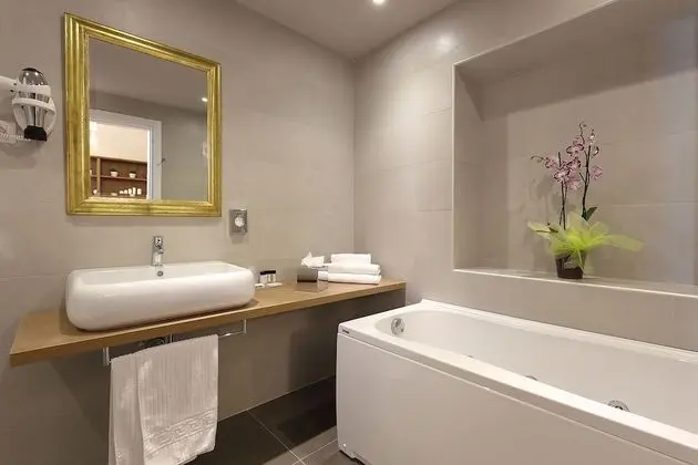 Süit, 1 Çift Kişilik Yatak, Şehir Manzaralı