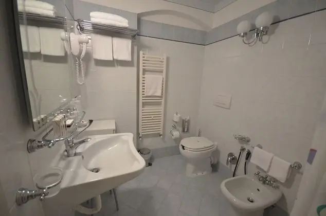 Superior Tek Büyük veya İki Ayrı Yataklı Oda