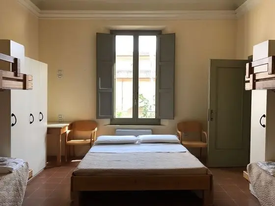 Family Oda, Banyolu/Duşlu, Avlu Manzaralı