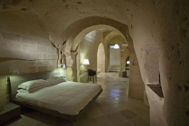 Süit (cave)