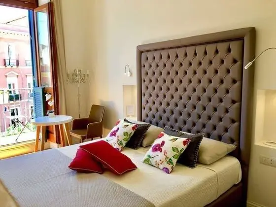 Deluxe Tek Büyük veya İki Ayrı Yataklı Oda, Balkon, Şehir Manzaralı