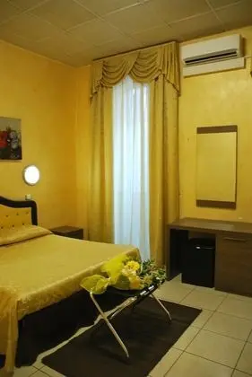 Standard Üç Kişilik Oda
