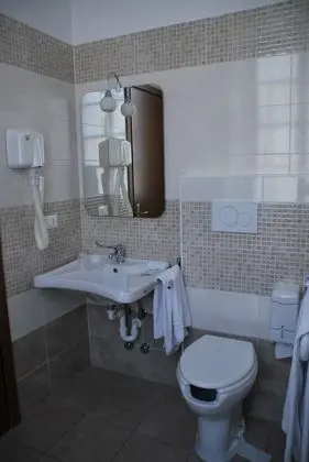 Standard Üç Kişilik Oda