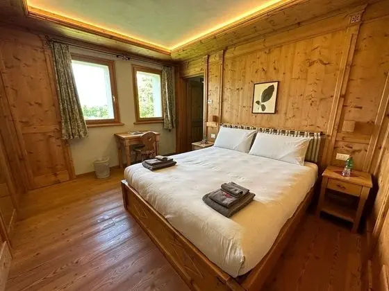 Business Tek Büyük Yataklı Oda, 1 En Büyük (King) Boy Yatak, Dağ Manzaralı (two)