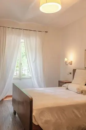 Deluxe Tek Büyük Yataklı Oda (Raffaello)