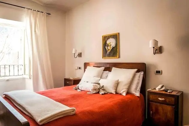 Deluxe Tek Büyük Yataklı Oda (Raffaello)