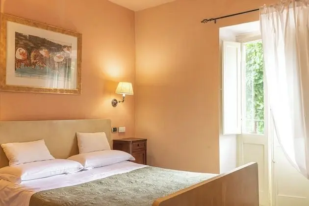 Standard Tek Büyük Yataklı Oda (Pergolesi)