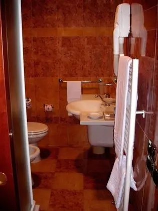 Tek Kişilik Oda (with french bed)