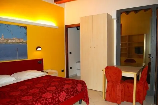 Tek Kişilik Oda, 1 Yatak Odası