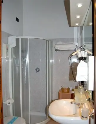 Tek Kişilik Oda, 1 Yatak Odası