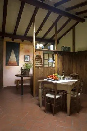 Apart Daire, 2 Yatak Odası, Mutfak