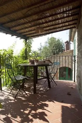 Apart Daire, 2 Yatak Odası, Mutfak