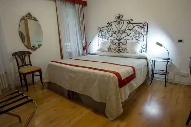 Comfort Tek Büyük Yataklı Oda