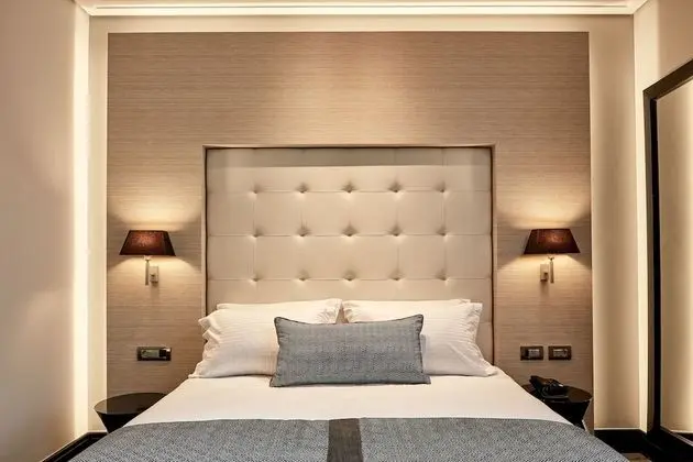 Junior Süit, Balkon