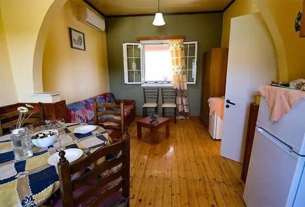 Basic Tek Büyük veya İki Ayrı Yataklı Oda