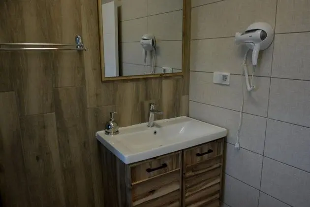 Göl Manzaralı Standard