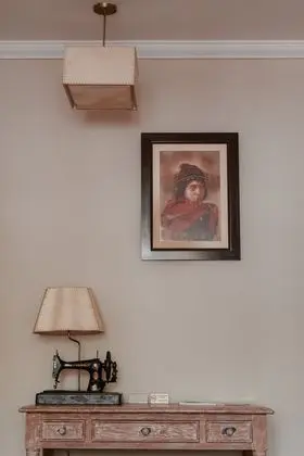 Triple Colonial Room