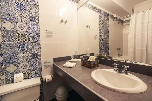 Triple Senorial Room