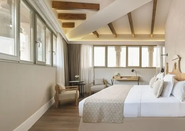 Deluxe Tek Büyük Yataklı Oda (Spa Access)