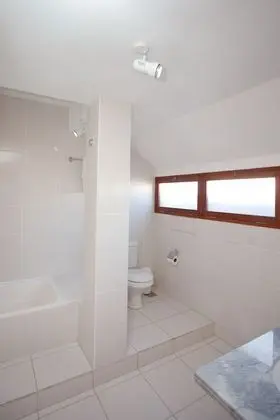 Tek Büyük Yataklı Oda, 2 Tek Kişilik Yatak