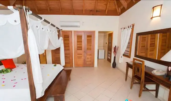 Deluxe Stüdyo, 1 En Büyük (King) Boy Yatak, Balkon, Deniz Manzaralı
