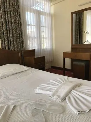 Standard Tek Büyük veya İki Ayrı Yataklı Oda