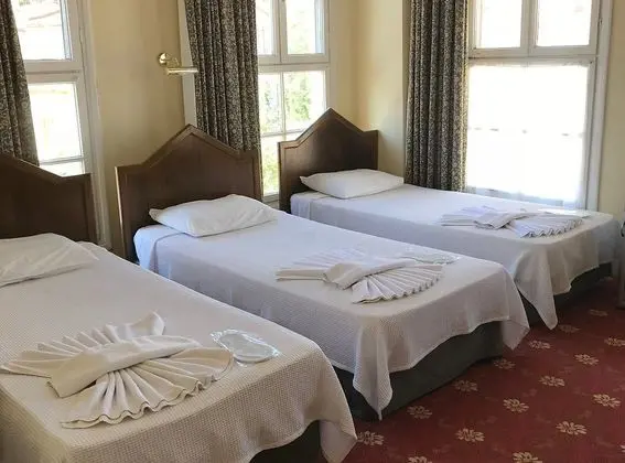 Standart Üç Kişilik Oda