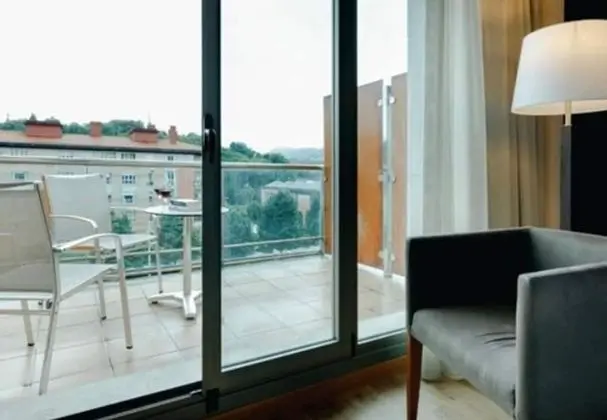 Superior Tek Büyük Yataklı Oda