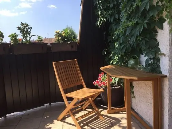 Deluxe Tek Büyük Yataklı Oda, Bahçe Manzaralı (Double room 006)
