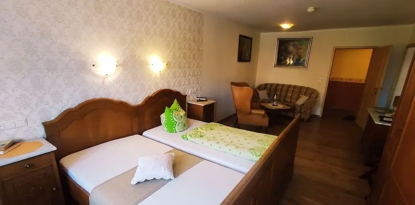 Tek Büyük Yataklı Oda