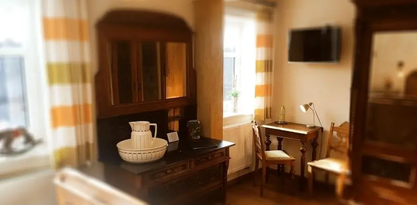 Tek Büyük Yataklı Oda