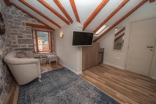 Oda, Koy Manzaralı