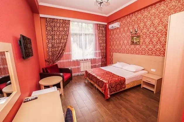 Standard Tek Büyük veya İki Ayrı Yataklı Oda
