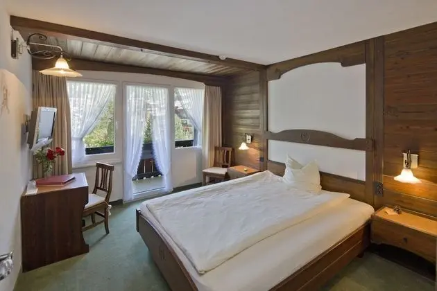 Standard Tek Büyük Yataklı Oda, 1 Büyük (Queen) Boy Yatak, Dağ Manzaralı