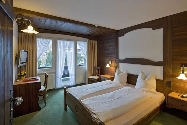 Standard Tek Büyük Yataklı Oda, 1 Büyük (Queen) Boy Yatak, Dağ Manzaralı