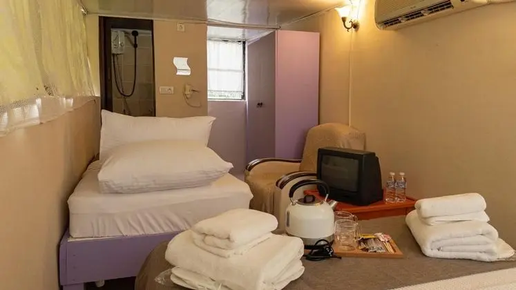 Standart Üç Kişilik Oda, Kısmi Deniz Manzaralı
