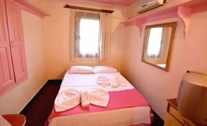 Standard Üç Kişilik Oda, Şehir Manzaralı