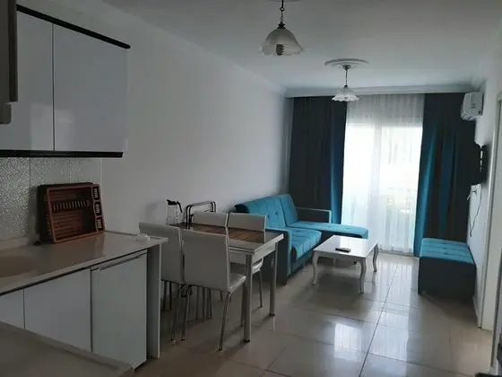 1+1 Aile Odası, Kara Manzaralı