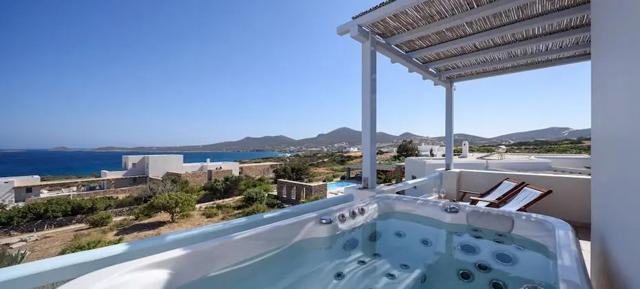 Deluxe Villa Althea, Hot Tub