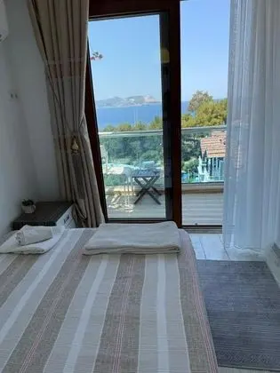 Standart Oda, Deniz Manzaralı, Balkonlu