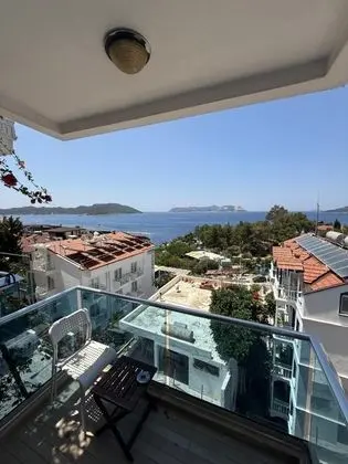 Standart Oda, Deniz Manzaralı, Balkonlu