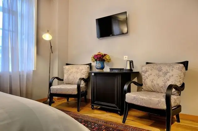 Luxury Tek Büyük Yataklı Oda