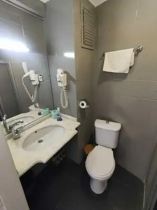 ANTIQUE Three bedroom Apartment